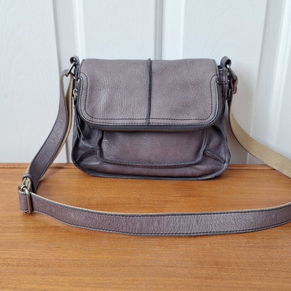 Lucky Brand Leather Crossbody Messenger Bag Purple Gray Blue Foldover Flap